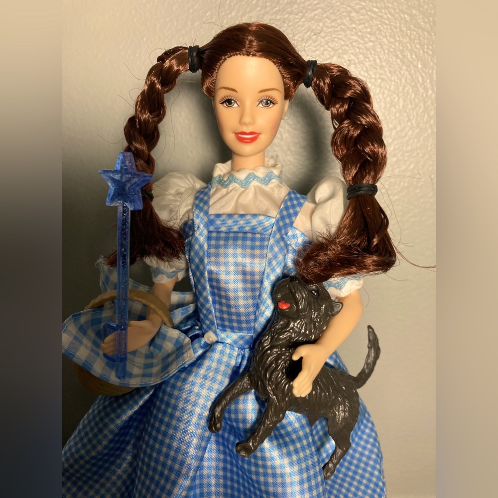 Vintage talking/light-up wizard of oz Dorothy/Toto barbie